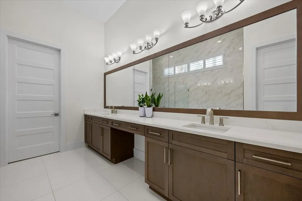 13234 Artisan Circle Palm Beach Gardens FL 33418