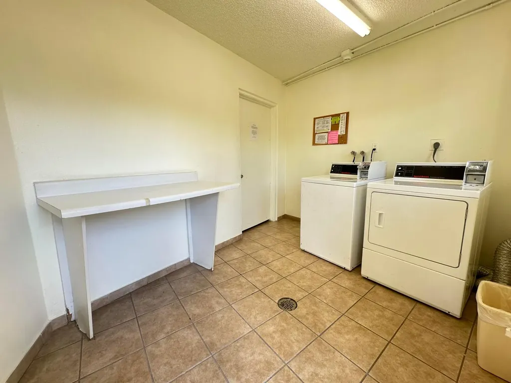1092 Newport S Deerfield Beach FL 33442