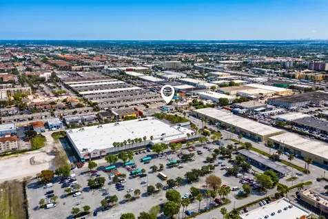 8015 NW 98th Street Hialeah Gardens FL 33016