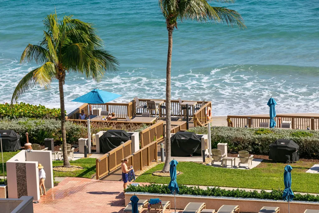 1147 Hillsboro Mile Hillsboro Beach FL 33062