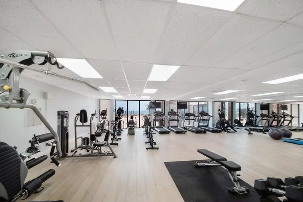 1147 Hillsboro Mile Hillsboro Beach FL 33062