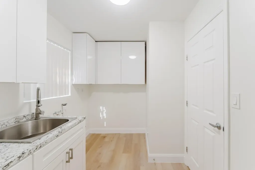 665 Jeffery Street Boca Raton FL 33487