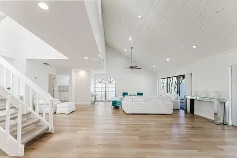 665 Jeffery Street Boca Raton FL 33487