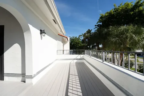 665 Jeffery Street Boca Raton FL 33487