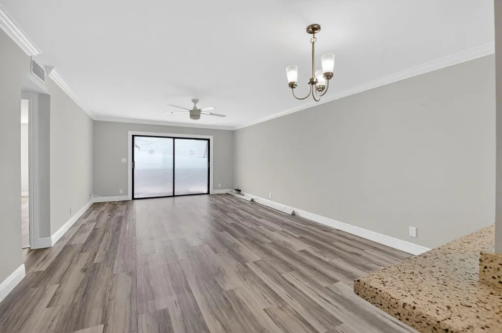 7076 Huntington Lane Delray Beach FL 33446