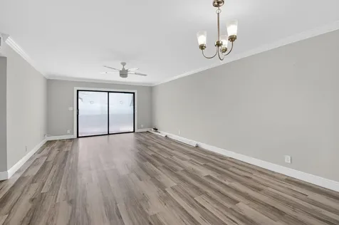 7076 Huntington Lane Delray Beach FL 33446