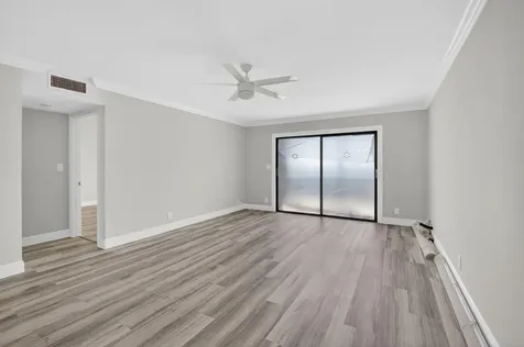 7076 Huntington Lane Delray Beach FL 33446