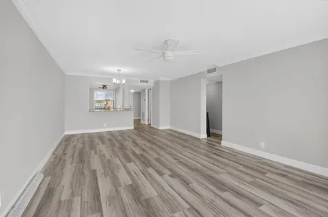 7076 Huntington Lane Delray Beach FL 33446