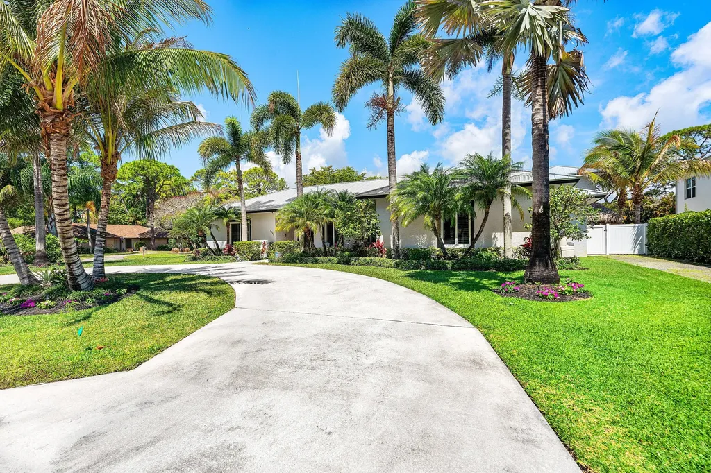 5495 Hibiscus Road Jupiter FL 33458