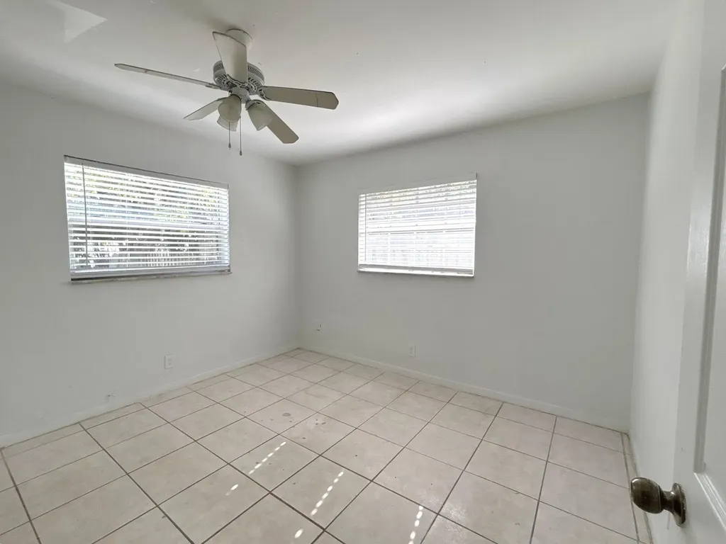 830 SW 10th Street Pompano Beach FL 33060
