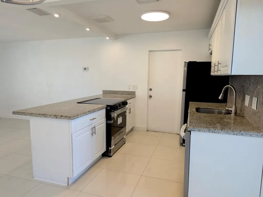 111 NW 31st Court Pompano Beach FL 33064