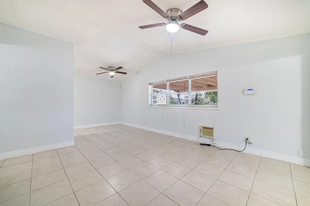 2550 SW 5th Street Fort Lauderdale FL 33312