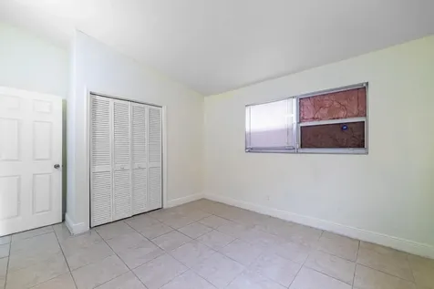 2550 SW 5th Street Fort Lauderdale FL 33312