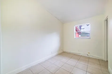 2550 SW 5th Street Fort Lauderdale FL 33312
