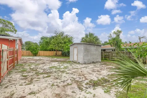 2550 SW 5th Street Fort Lauderdale FL 33312