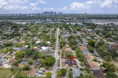 2550 SW 5th Street Fort Lauderdale FL 33312