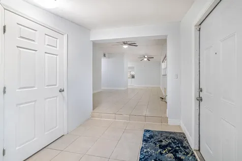 2550 SW 5th Street Fort Lauderdale FL 33312