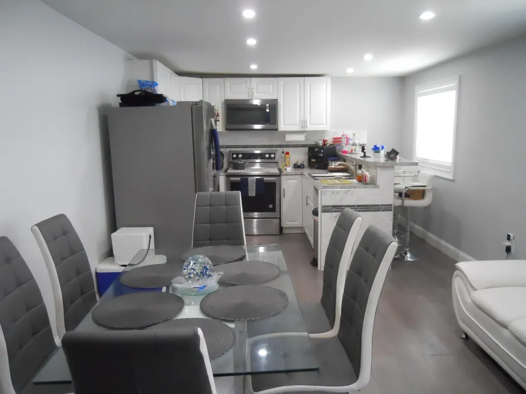 4633 SW 73rd Avenue Davie FL 33314