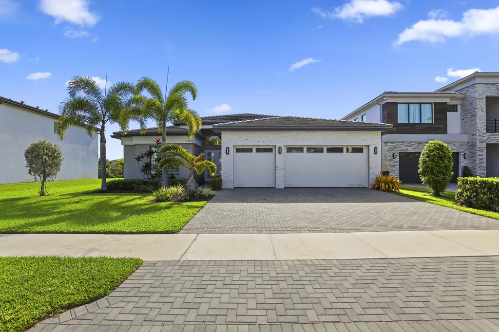 17094 Rainbow Falls Trail Boca Raton FL 33496