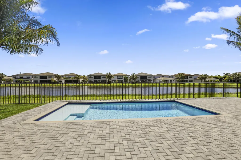 17094 Rainbow Falls Trail Boca Raton FL 33496