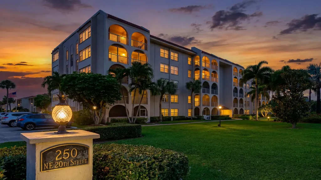 250 NE 20th Street Boca Raton FL 33431