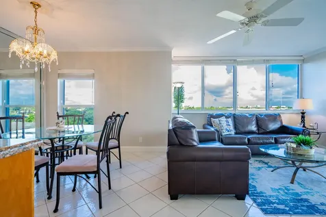 250 NE 20th Street Boca Raton FL 33431