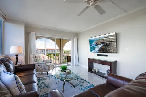 250 NE 20th Street Boca Raton FL 33431