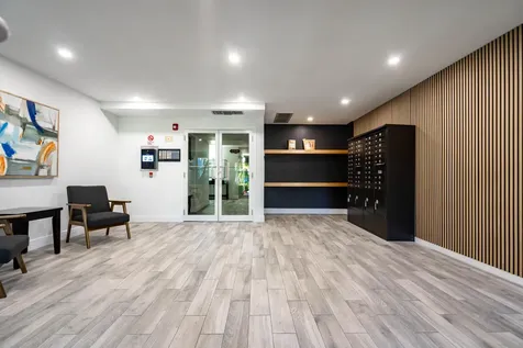 250 NE 20th Street Boca Raton FL 33431