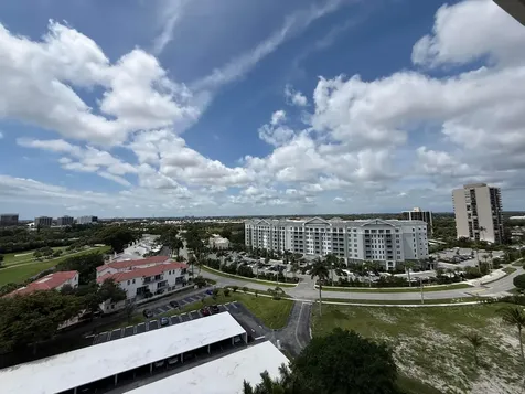 2000 Presidential Way West Palm Beach FL 33401