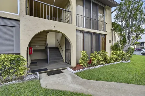 315 Pine Ridge Circle Greenacres FL 33463