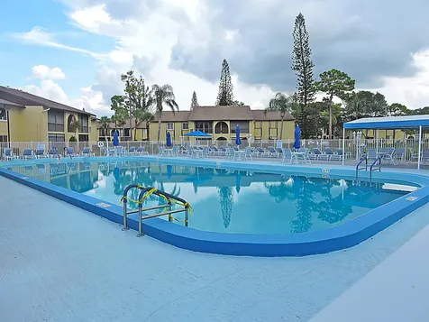 315 Pine Ridge Circle Greenacres FL 33463