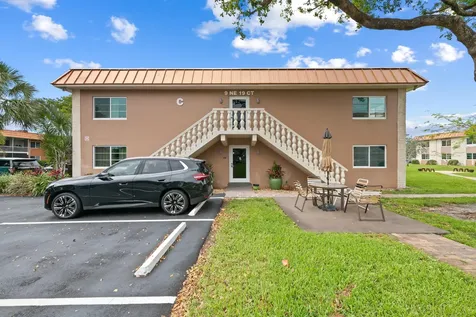 9 NE 19th Court Wilton Manors FL 33305