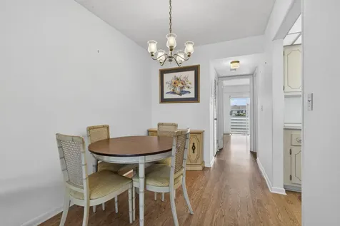 225 Bedford I West Palm Beach FL 33417