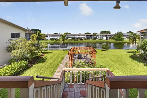 225 Bedford I West Palm Beach FL 33417