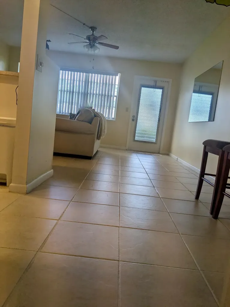 6 Ventnor A Drive Deerfield Beach FL 33442