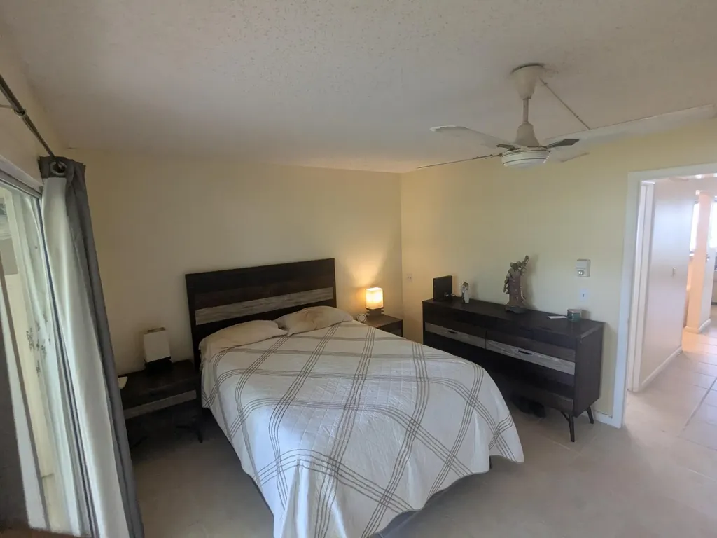 6 Ventnor A Drive Deerfield Beach FL 33442
