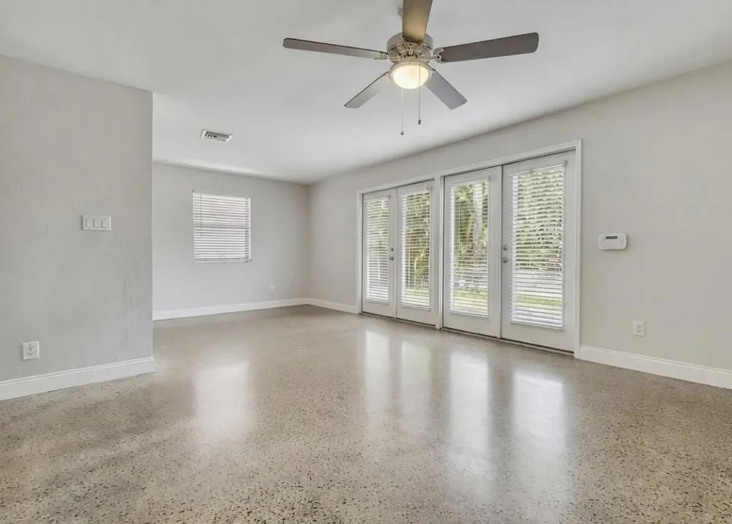 250 NE 13th Street Delray Beach FL 33444