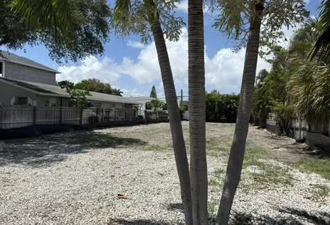 250 NE 13th Street Delray Beach FL 33444