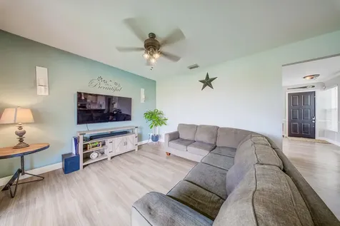 5063 Northern Lights Drive Greenacres FL 33463