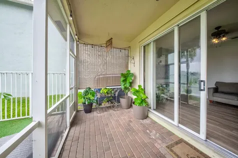 5063 Northern Lights Drive Greenacres FL 33463
