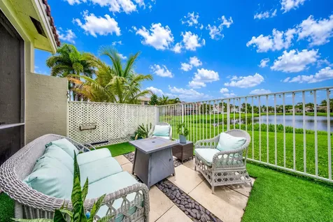 5063 Northern Lights Drive Greenacres FL 33463