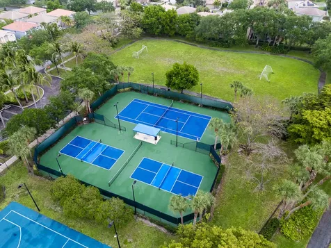 5063 Northern Lights Drive Greenacres FL 33463