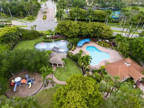 5063 Northern Lights Drive Greenacres FL 33463