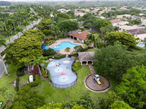 5063 Northern Lights Drive Greenacres FL 33463