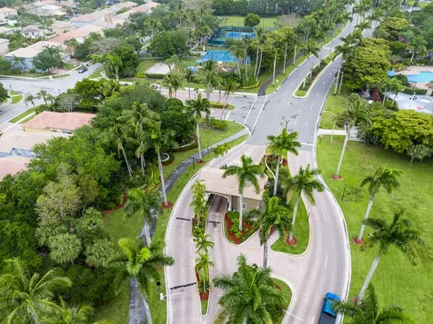 5063 Northern Lights Drive Greenacres FL 33463