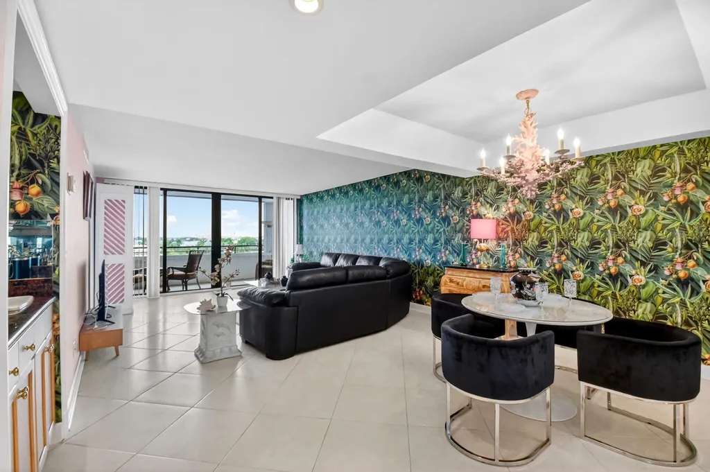 3589 S Ocean Boulevard South Palm Beach FL 33480