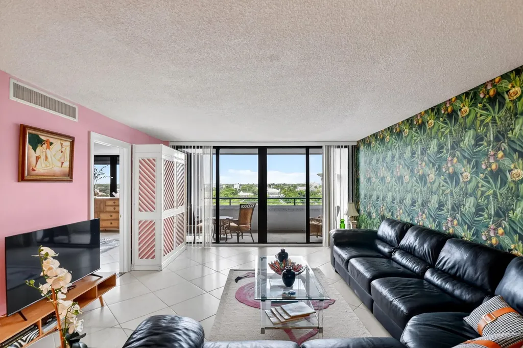 3589 S Ocean Boulevard South Palm Beach FL 33480