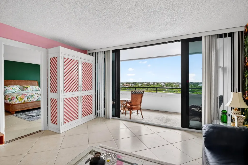 3589 S Ocean Boulevard South Palm Beach FL 33480