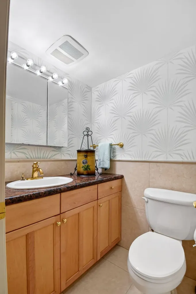 3589 S Ocean Boulevard South Palm Beach FL 33480