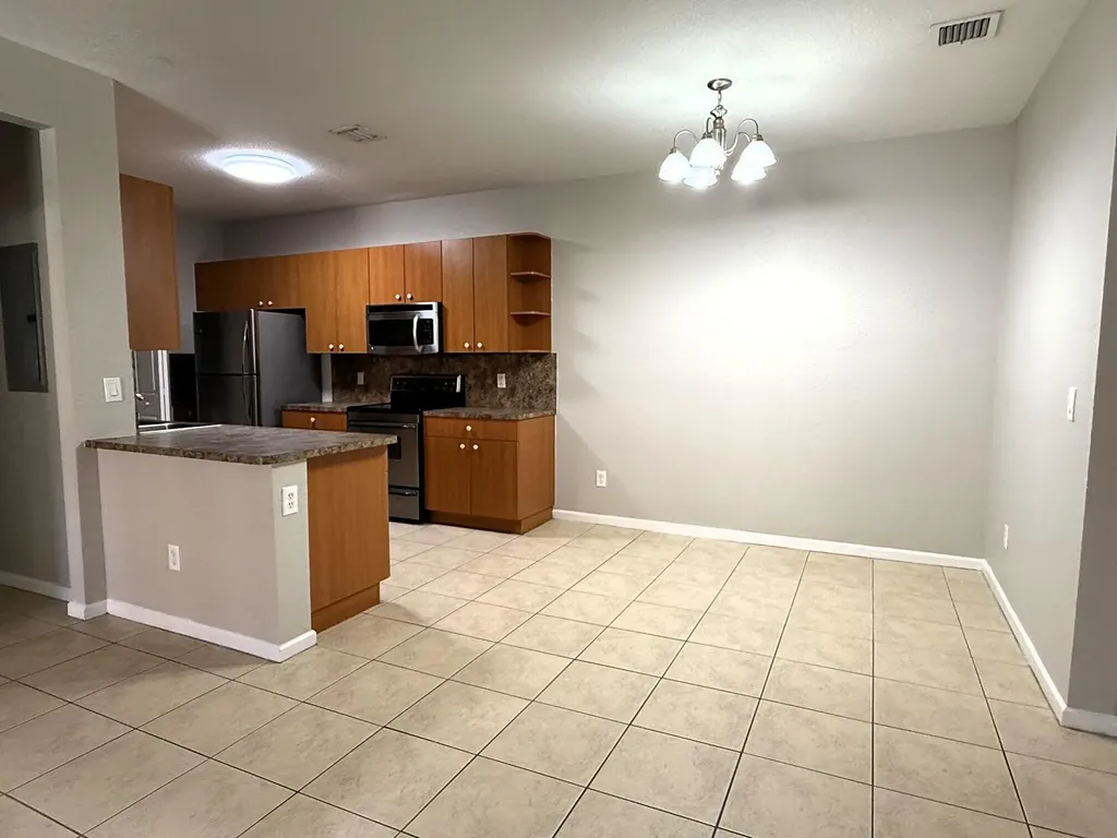3561 Forest Hill Boulevard Palm Springs FL 33406